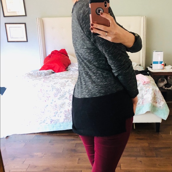 Zara long sleeve top with zippers on sleeves - Picture 2 of 5